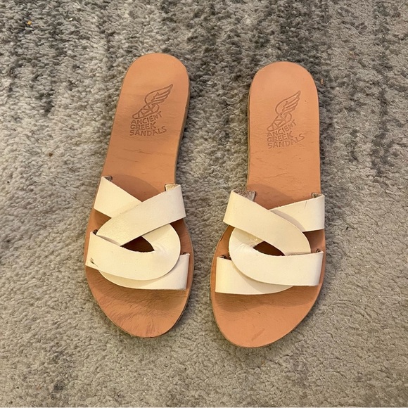 Ancient Greek Sandals Desmos - Picture 3 of 7